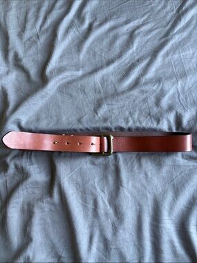 GAP Brown Leather Belt with Brass-Tone Buckle